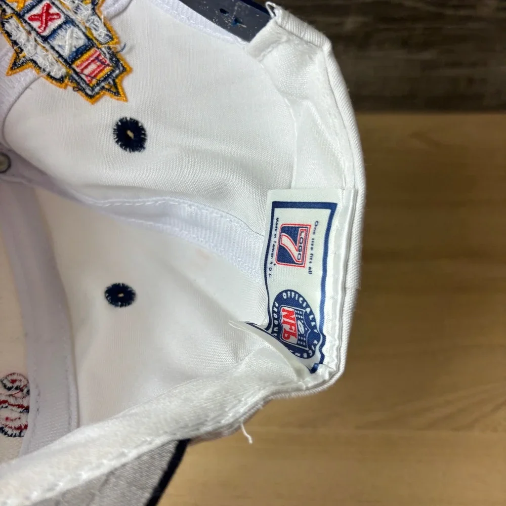 Vintage Denver Broncos Hat Cap Snapback White Blue Superbowl XXXII Logo 7